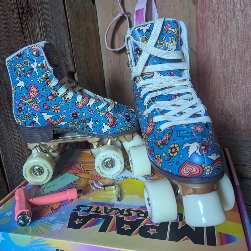 Impala Quad Roller Skates - Groovy Harmony Blue size 5 + Pads, Strap, & Tool